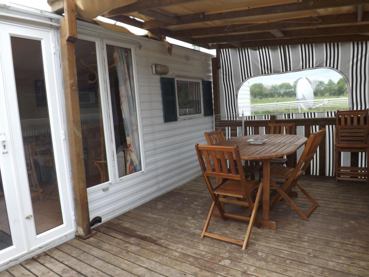 ホテルCamping La Viotterie La Boissiere  エクステリア 写真