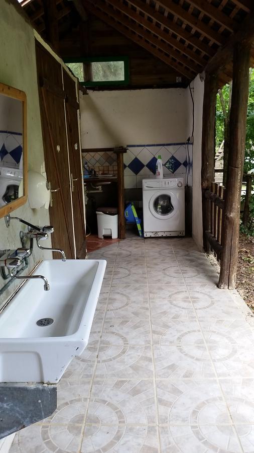 ホテルCamping La Viotterie La Boissiere  エクステリア 写真