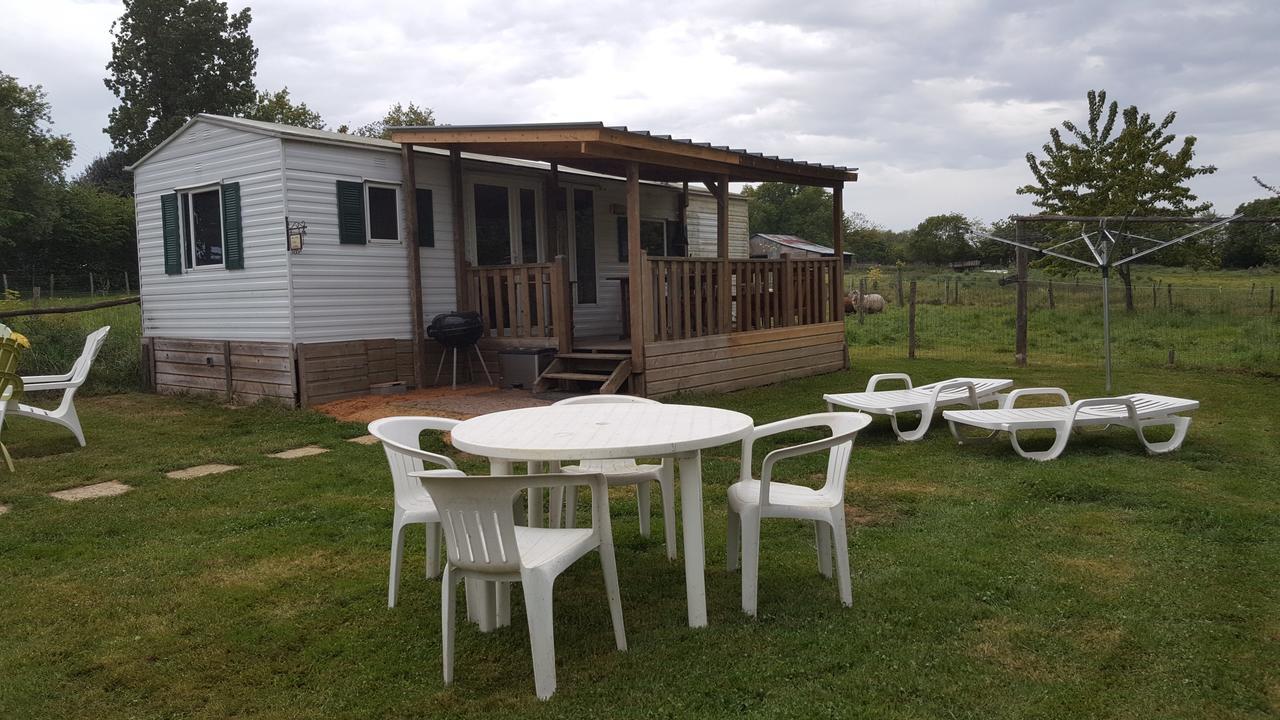 ホテルCamping La Viotterie La Boissiere  エクステリア 写真